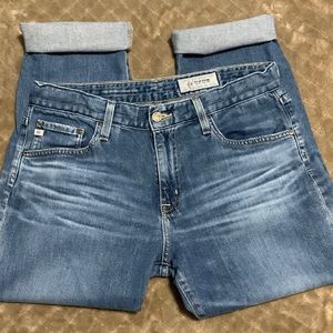 AG boyfriend cut cropped jeans.